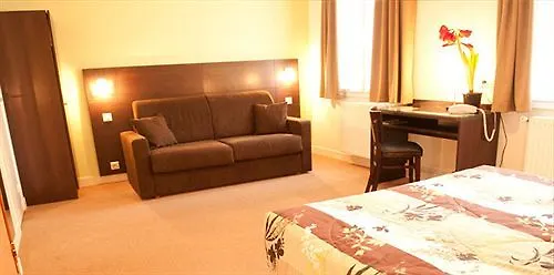 26 Faubourg - Ex-hotel De Reims Отель 3*